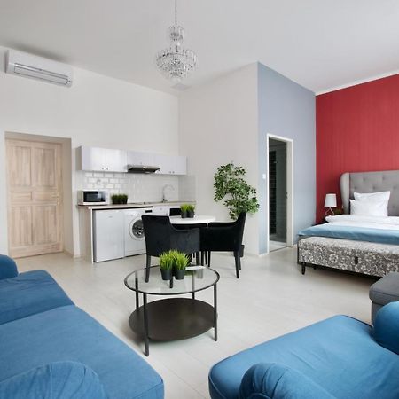 Premium Apartments By Hi5 - Astoria Square Boedapest Buitenkant foto