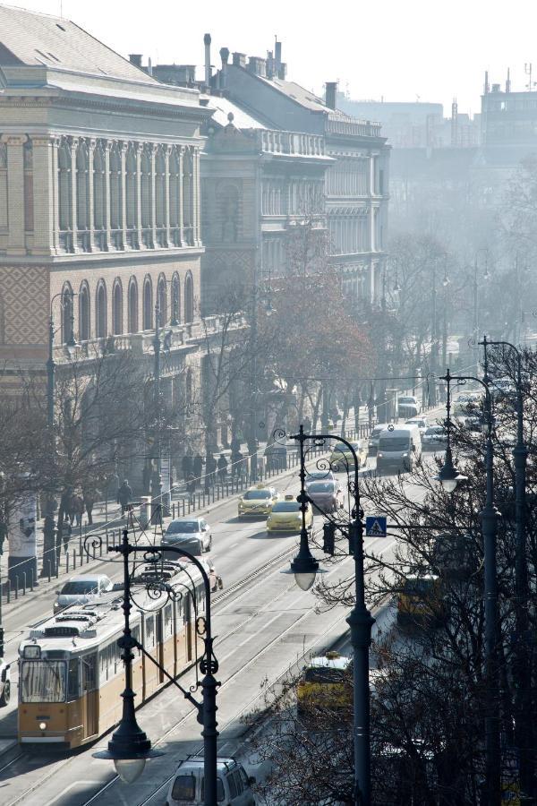Premium Apartments By Hi5 - Astoria Square Boedapest Buitenkant foto
