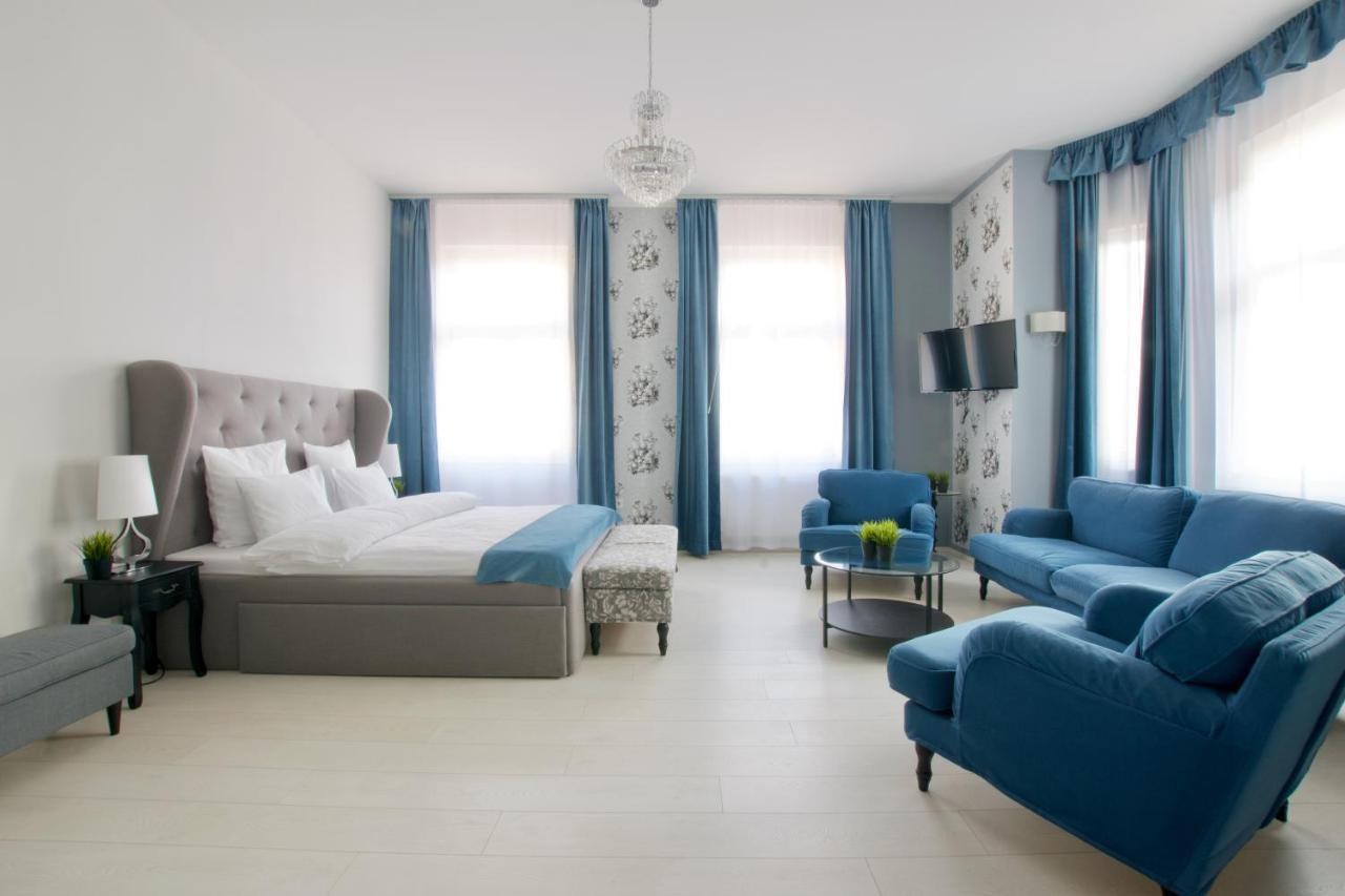 Premium Apartments By Hi5 - Astoria Square Boedapest Buitenkant foto