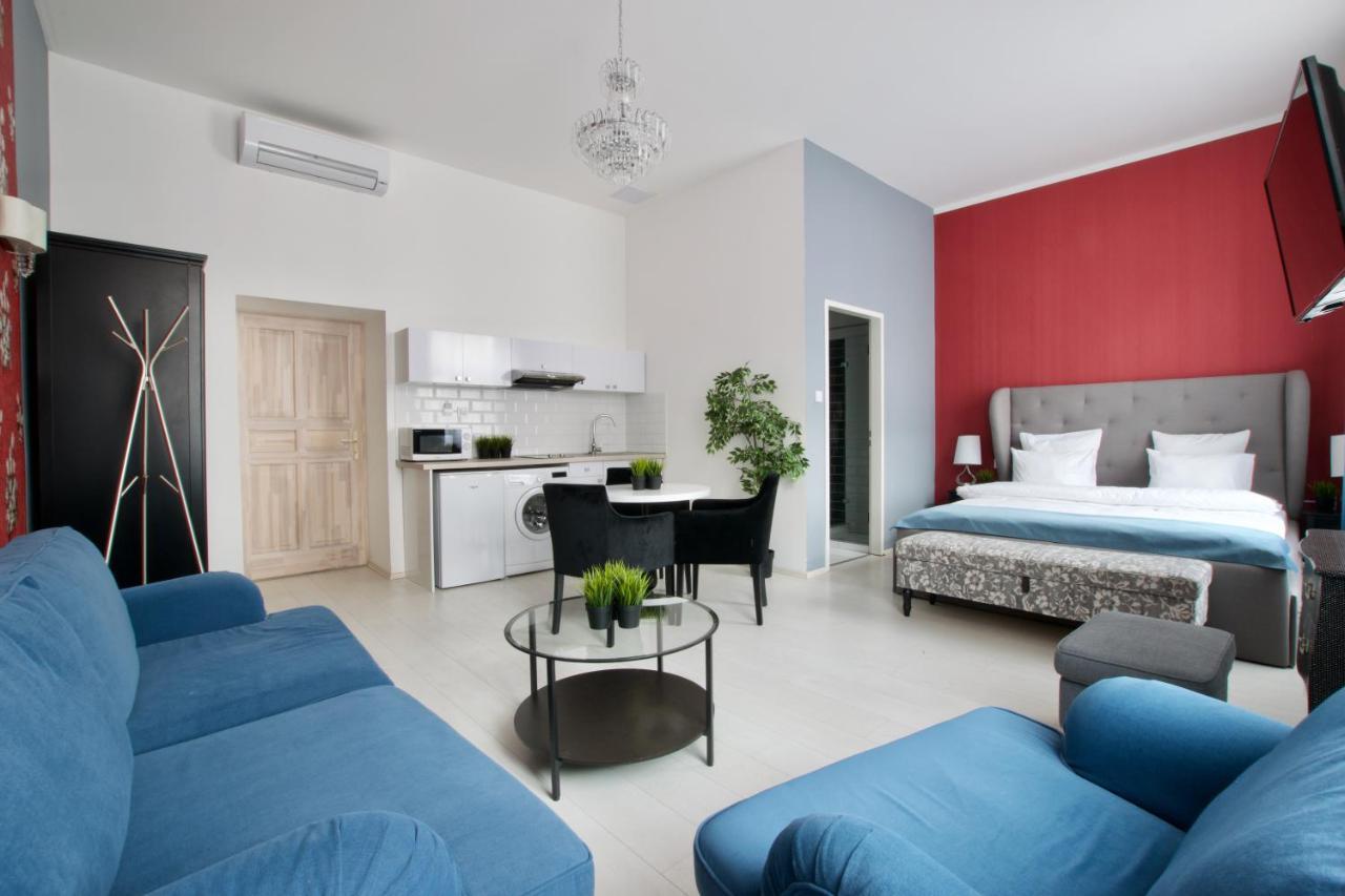 Premium Apartments By Hi5 - Astoria Square Boedapest Buitenkant foto