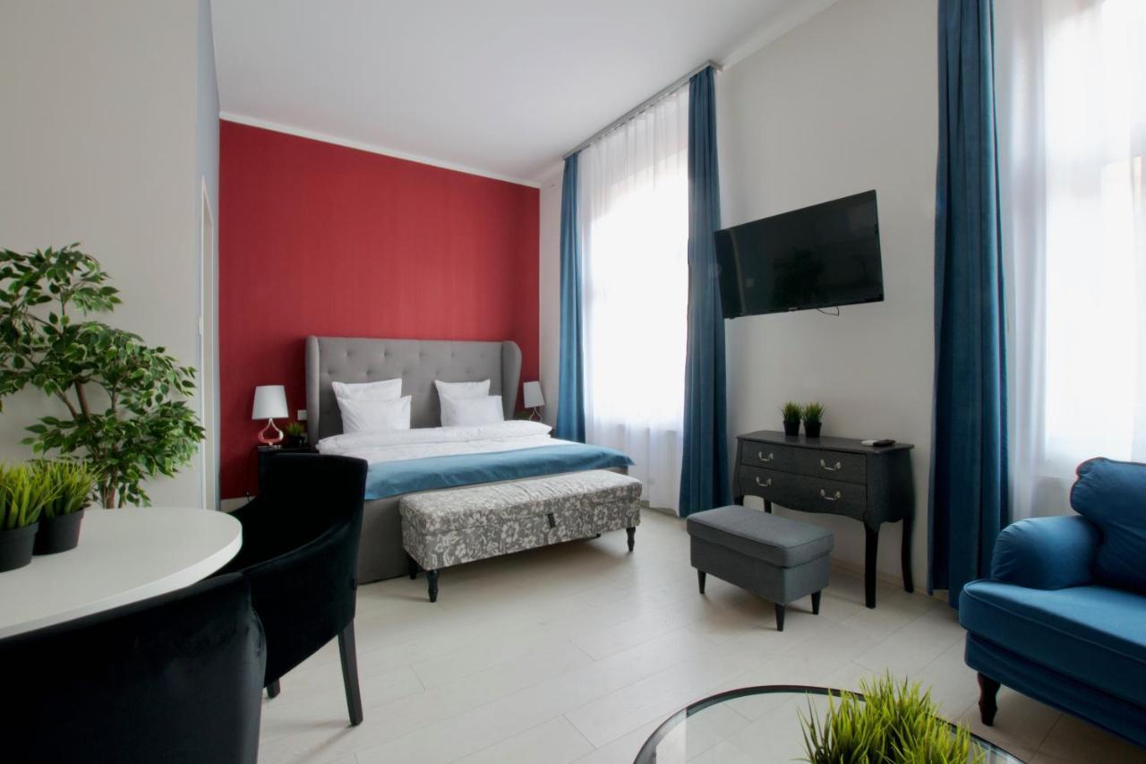 Premium Apartments By Hi5 - Astoria Square Boedapest Buitenkant foto